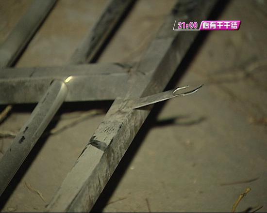 煎饼果子的做法_煎饼果子怎么做_幸运的小糯米的菜谱【英亚官网首页】(图3) 英亚官方网站